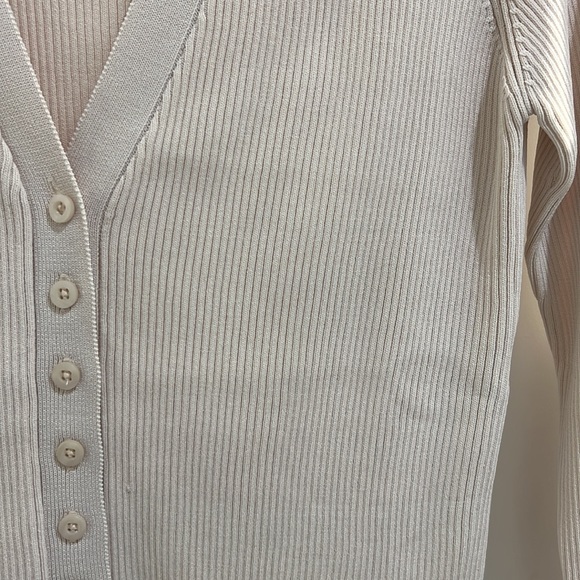 Zara cropped cardigan cream in M - Picture 2 of 3